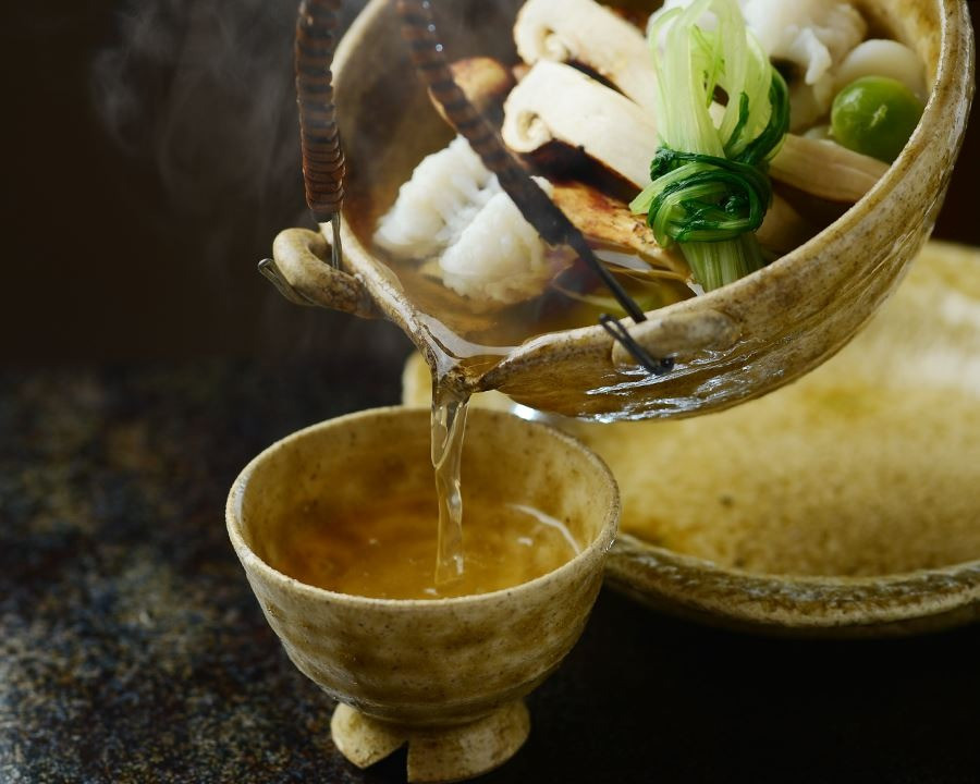 松茸と鱧の土瓶蒸し