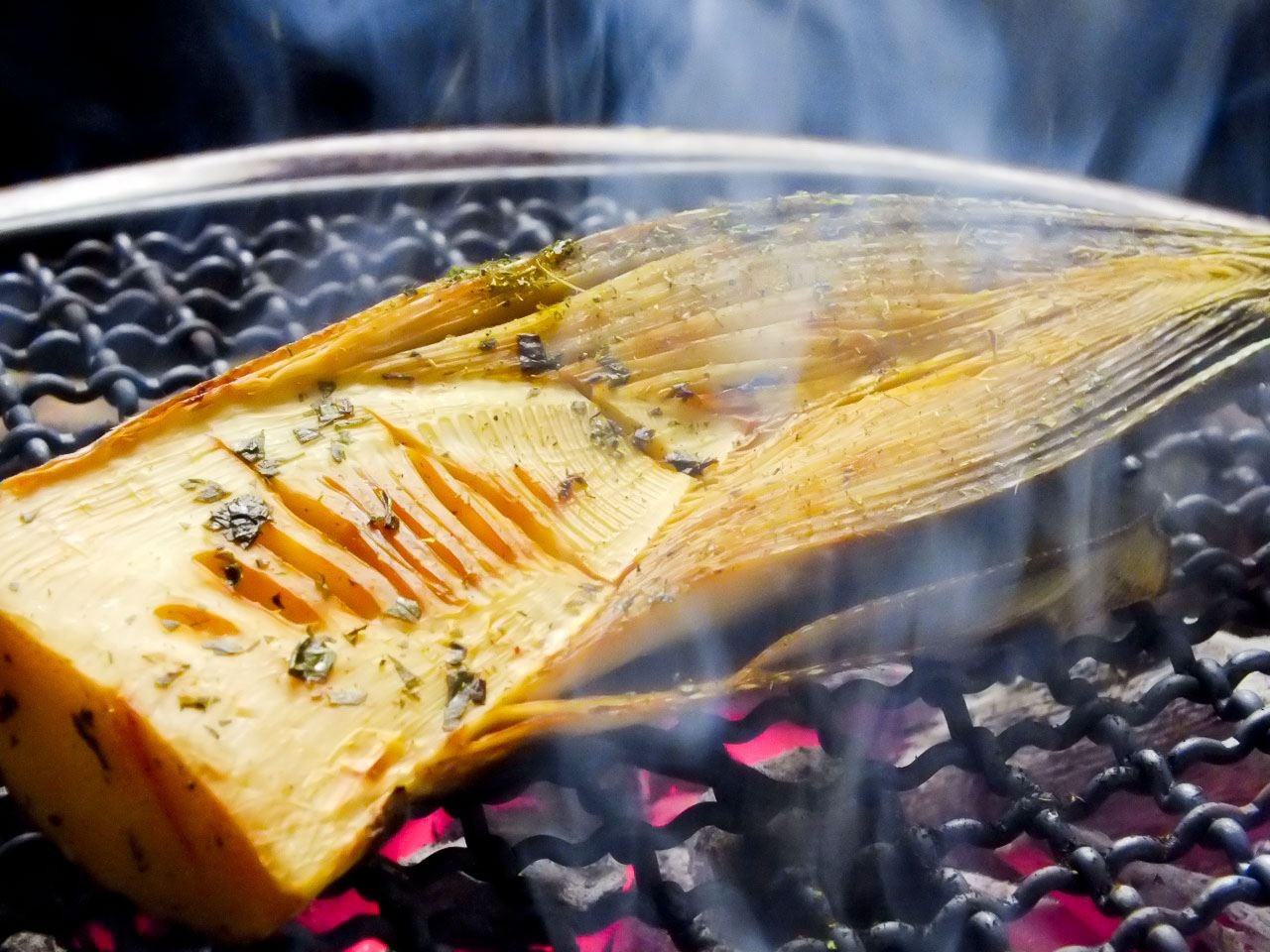 京都　樫原産　白子筍の炭焼