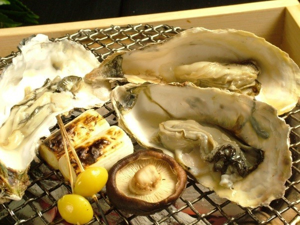 【冬の贅沢グルメ懐石】飲み放題付き (税・サ込)6名様以上限定